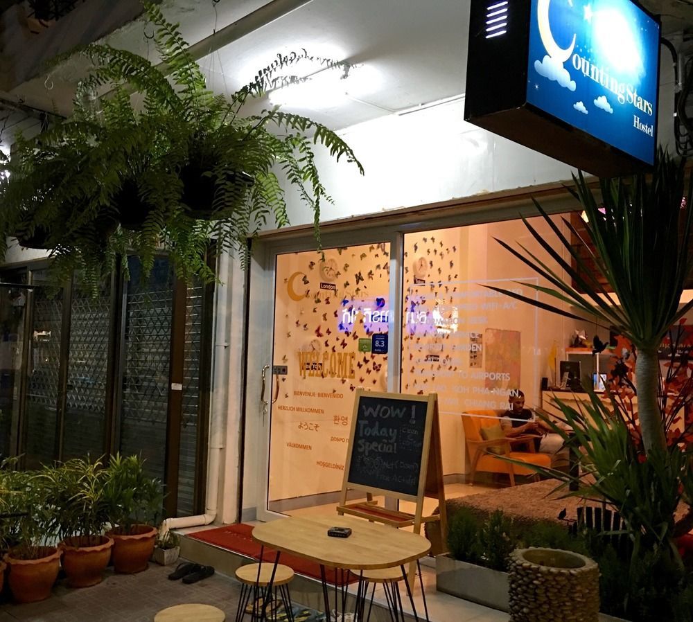 Counting Stars Hostel Банкок Екстериор снимка