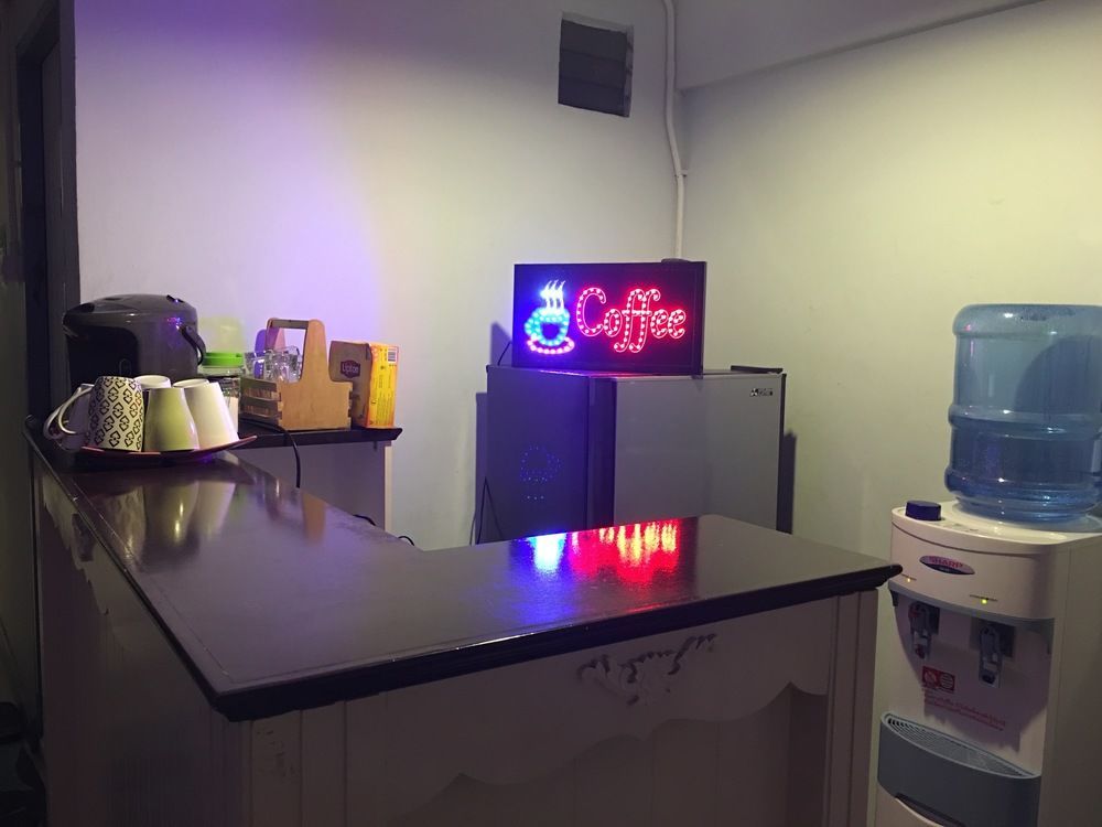 Counting Stars Hostel Банкок Екстериор снимка