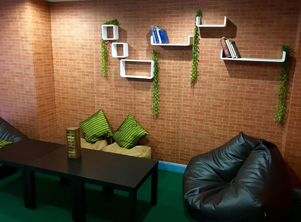 Counting Stars Hostel Банкок Екстериор снимка
